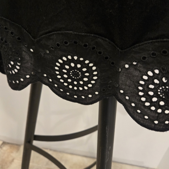 Black tunic - Picture 2 of 3